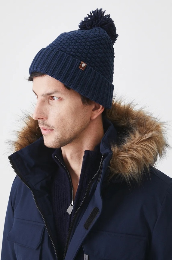 Čepice pánská beanie, s bambulí tmavomodrá barva RW24-CAM810 námořnická modř