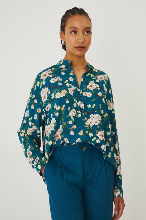 Koszula damska oversize w kwiaty kolor zielony długi turkusowy RW24-KDD030