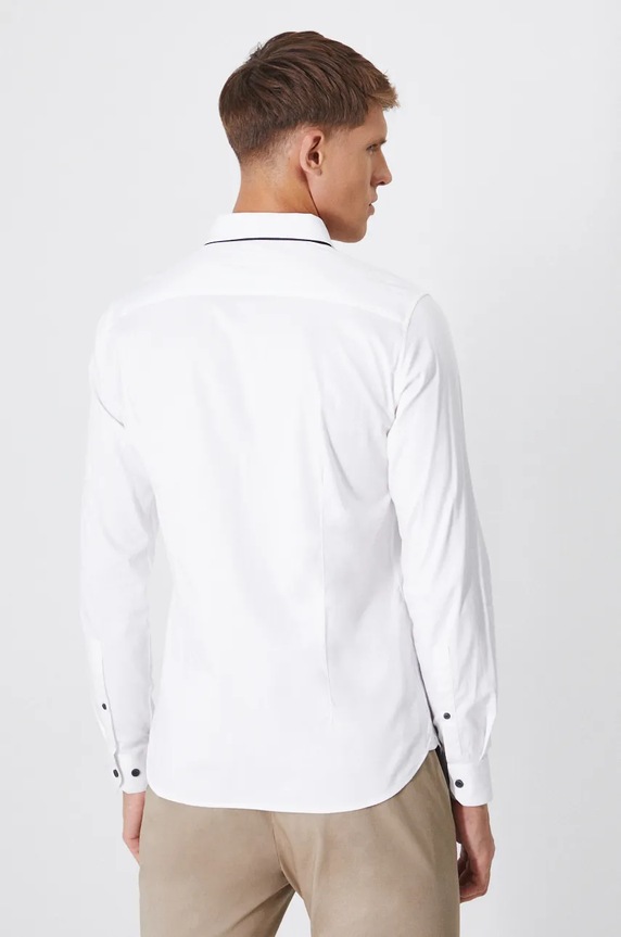 Odzież Koszula męska z kołnierzykiem klasycznym gładka kolor biały RW24-KDM090 biały