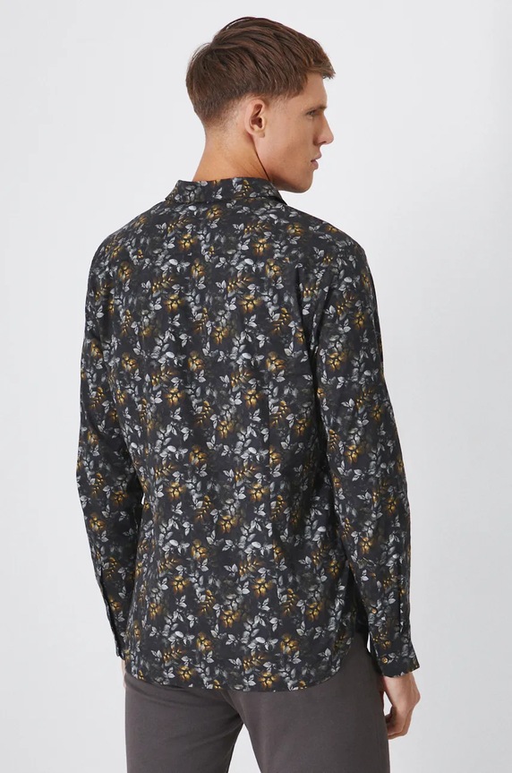 Odzież Koszula męska z kołnierzykiem klasycznym wzorzysta kolor multicolor RW24-KDM097 multicolor