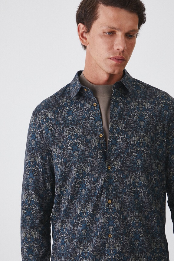 Koszula męska z kołnierzykiem klasycznym wzorzysta kolor biały multicolor RW24-KDM600