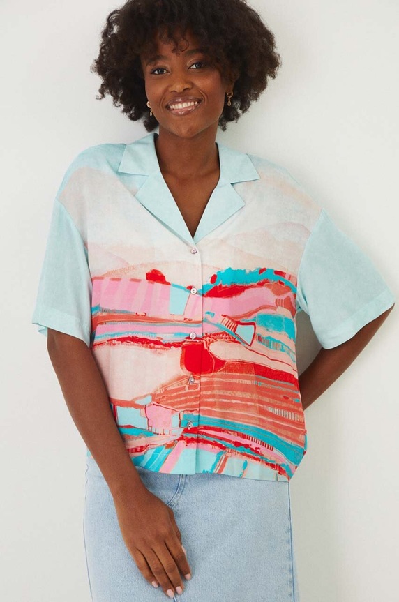 Odzież Koszula damska oversize z kolekcji Magia Miejsc kolor multicolor RW24-KKD150 multicolor