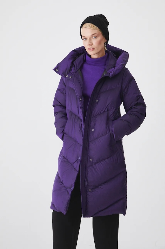 Płaszcz puchowy damski pikowany fioletowy RW24-KPD701