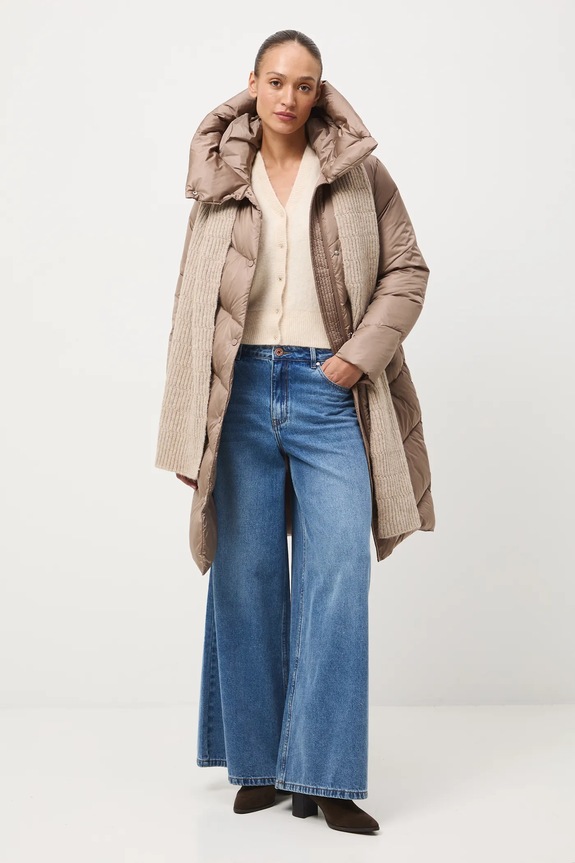 Płaszcz puchowy damski pikowany RW24-KPD701 beżowy RW24