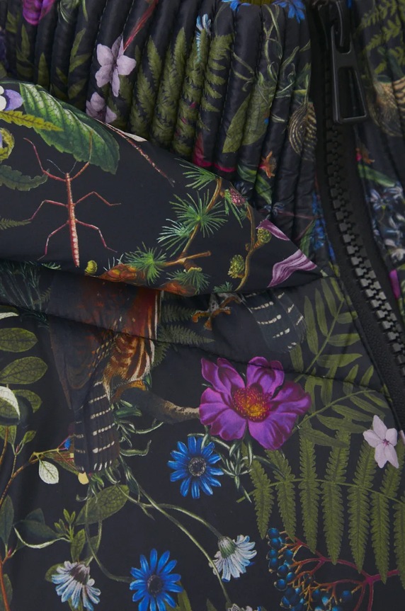 Płaszcz damski pikowany wzorzysty kolor multicolor RW24-KPD712 multicolor