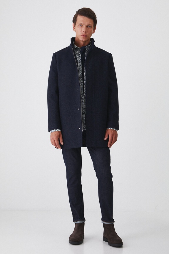 Odzież Płaszcz z wełną męski melanżowy kolor granatowy RW24-KPM604 granatowy