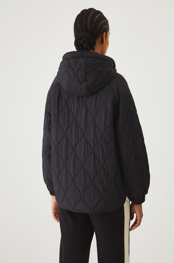 Odzież Kurtka damska oversize pikowana kolor czarny RW24-KUD300 czarny