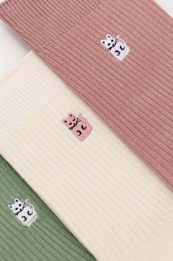 Ponožky dámske z bambusového vlákna s ozdobnou výšivkou RW24.LGD309 viacfarebná RW24