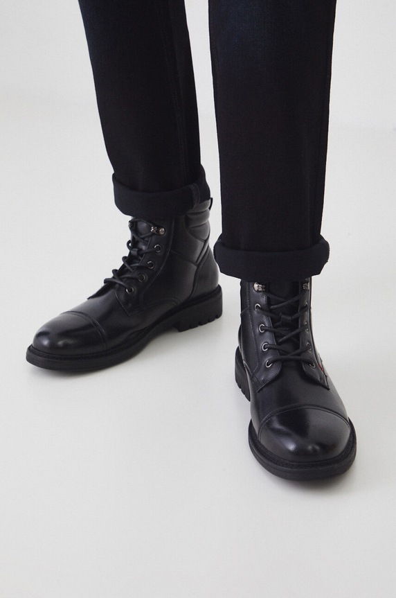 Kotníkové boty pánské z ekokůže černá barva RW24-OBM601