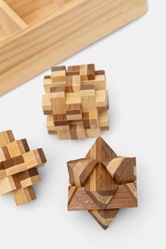 Zestaw gier logicznych kolor multicolor RW24-ROU802 multicolor RW24