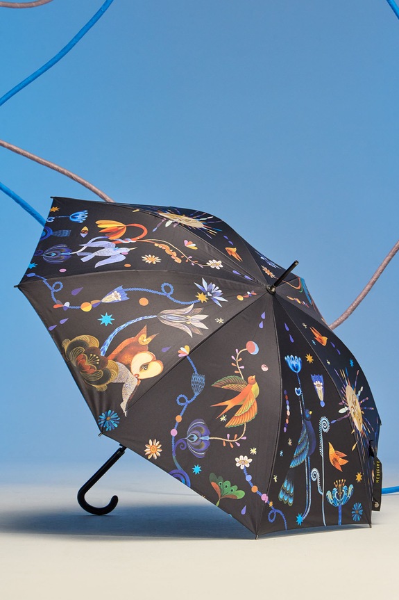 Parasol z kolekcji Karolina Matyjaszkowicz x Medicine kolor czarny RW24-ROUB54 czarny RW24