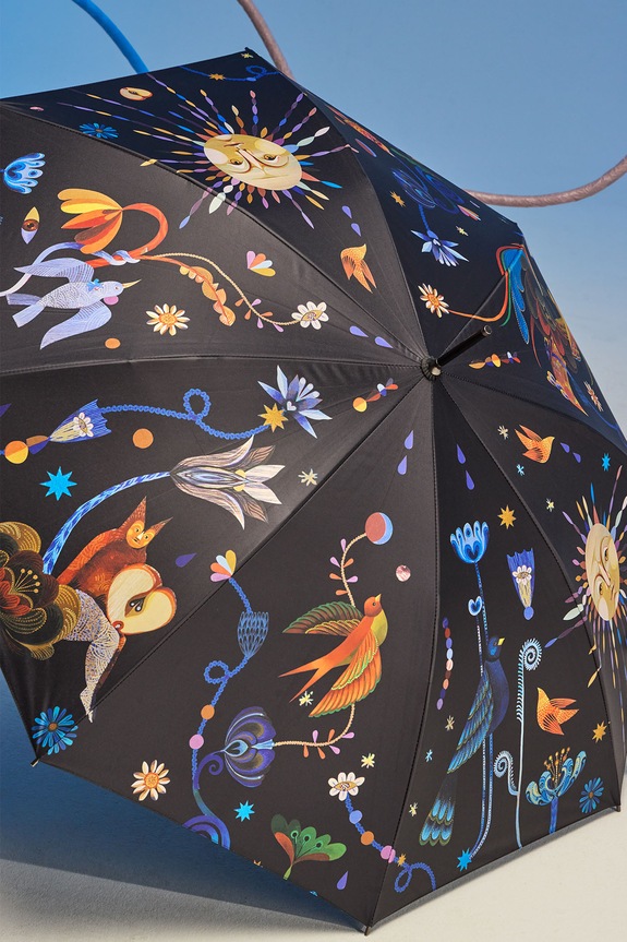 Parasol z kolekcji Karolina Matyjaszkowicz x Medicine kolor czarny czarny RW24-ROUB54