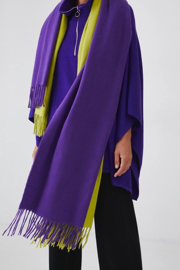 Szal damski gładki z wiskozą kolor fioletowy tkanina fioletowy RW24-SAD060