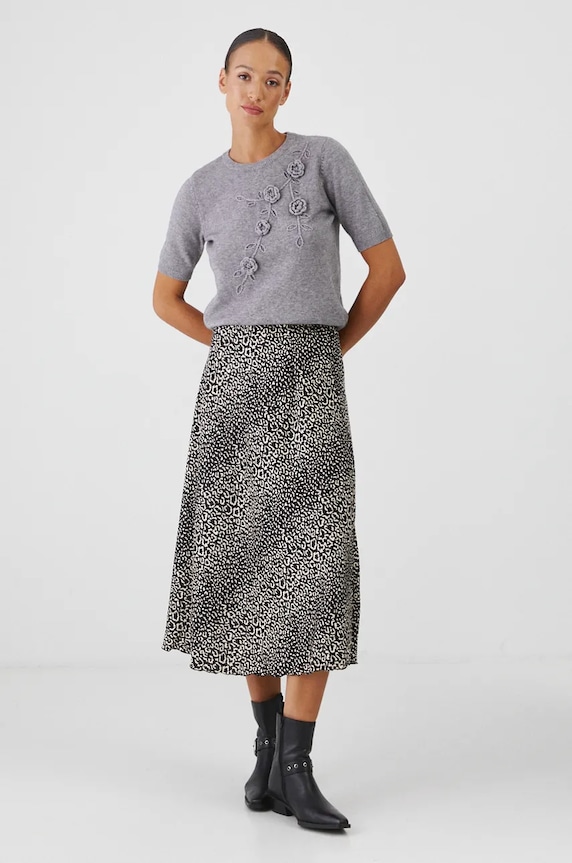 Sweter damski z ozdobną aplikacją kolor szary RW24-SWDA70 szary RW24