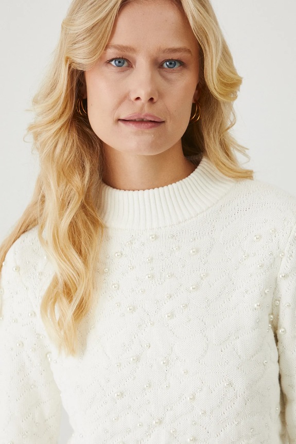 Sweter bawełniany damski z aplikacją kolor beżowy beżowy RW24-SWDB00