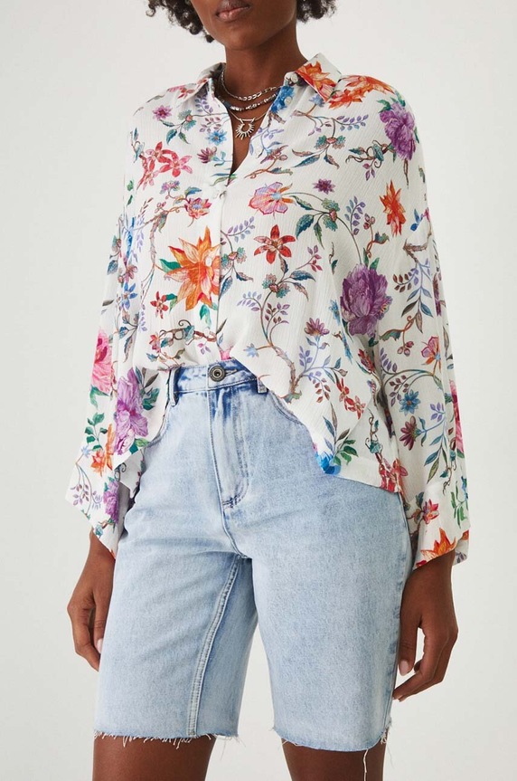Szorty jeansowe bawełniane damskie loose kolor niebieski gładkie niebieski RW24-SZD100