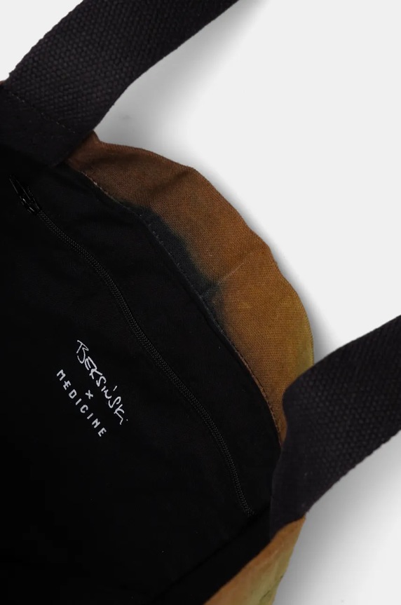 Torba bawełniana z kolekcji Zdzisław Beksiński x Medicine kolor czarny RW24-TCM850 czarny