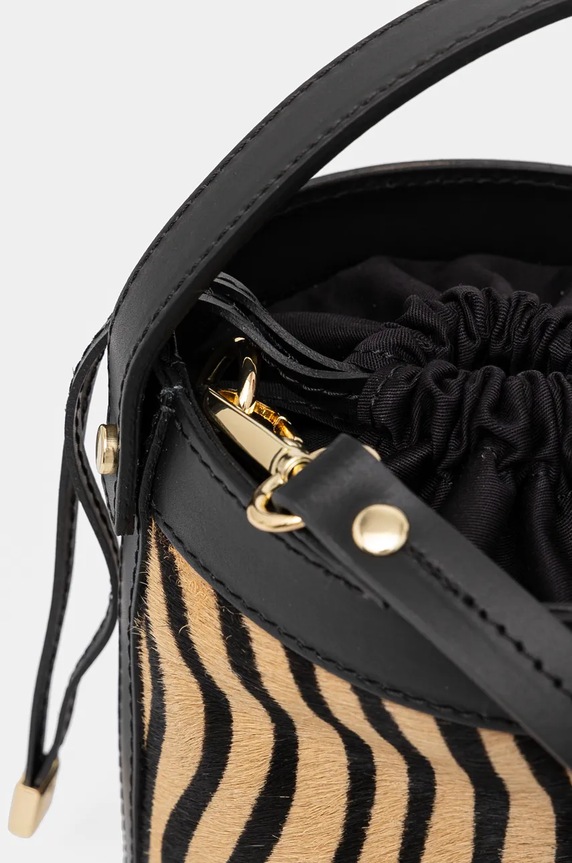 Torebka skórzana damska z włosiem kolor beżowy beżowy RW24-TOD729