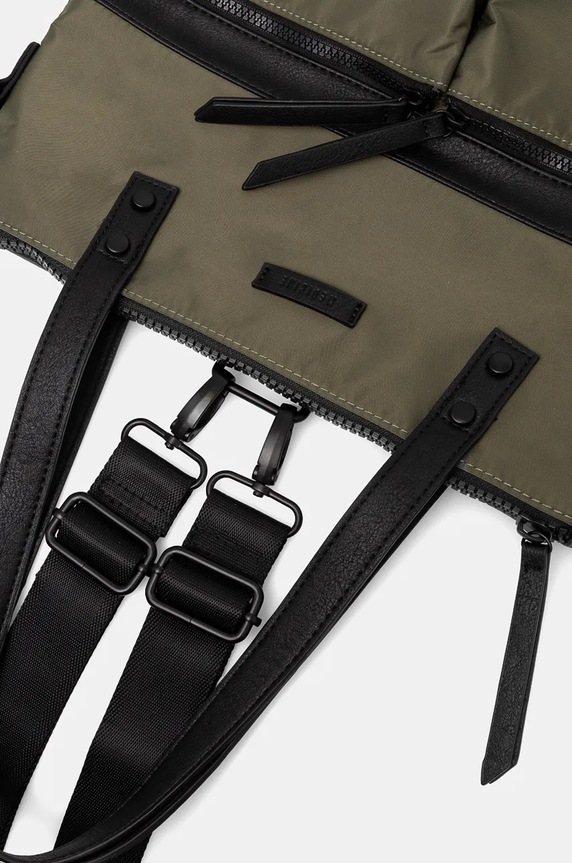 Plecak damski z funkcją torby gładki kolor zielony RW24-TOD906