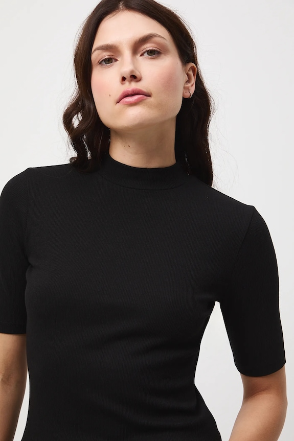 Tričko dámské s pruhy černá barva slim černá RW24-TSD042