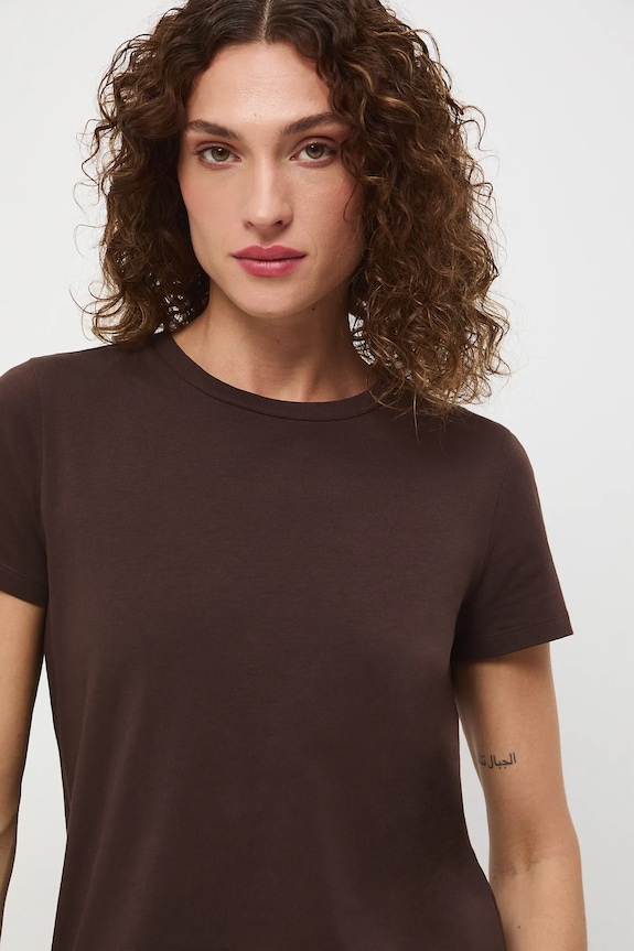 T-shirt bawełniany damski z elastanem gładki gładkie brązowy RW24-TSD062