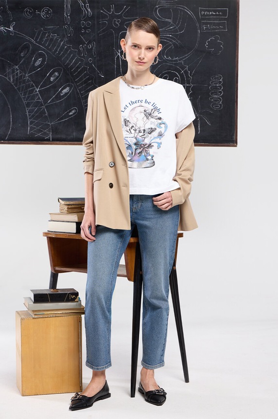 T-shirt bawełniany damski z nadrukiem z kolekcji Science kolor biały okrągły biały RW24-TSD450