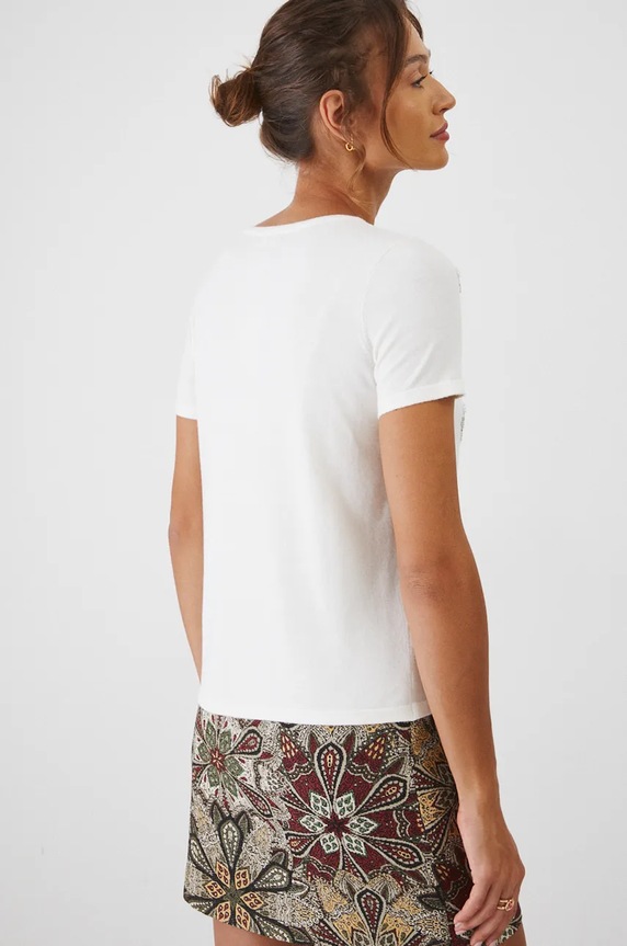Odzież T-shirt damski z ozdobną aplikacją kolor beżowy RW24-TSD800 beżowy