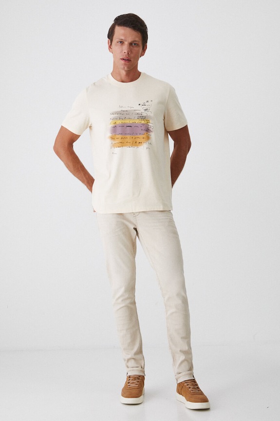 Odzież T-shirt bawełniany męski – Medicine z okazji roku Miłosza, kolor beżowy RW24-TSM653 beżowy