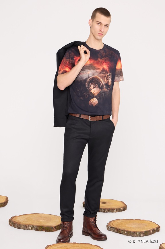 T-shirt bawełniany męski z kolekcji The Lord of the Rings kolor czarny okrągły czarny RW24.TSMA88