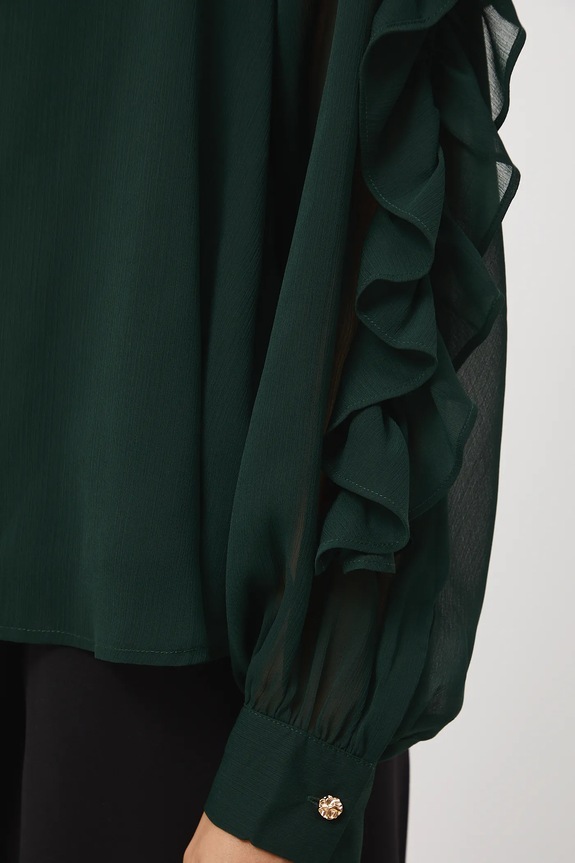 Blúzka s ozdobnými volánikmi RW25-BDD500