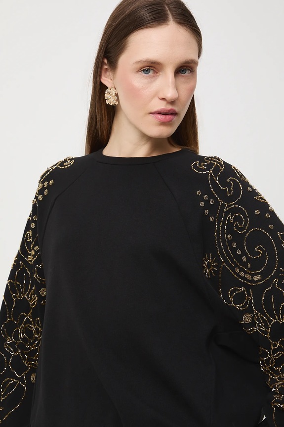 Bluza damska z ozdobną aplikacją czarny RW25-BLDA02