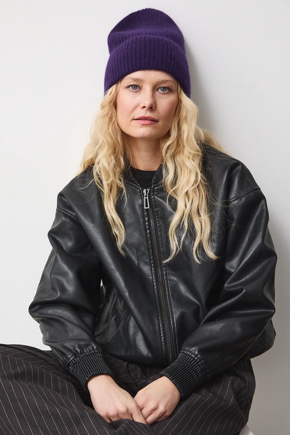 Czapka kaszmirowa damska beanie średniej grubości fioletowy RW25-CDD708