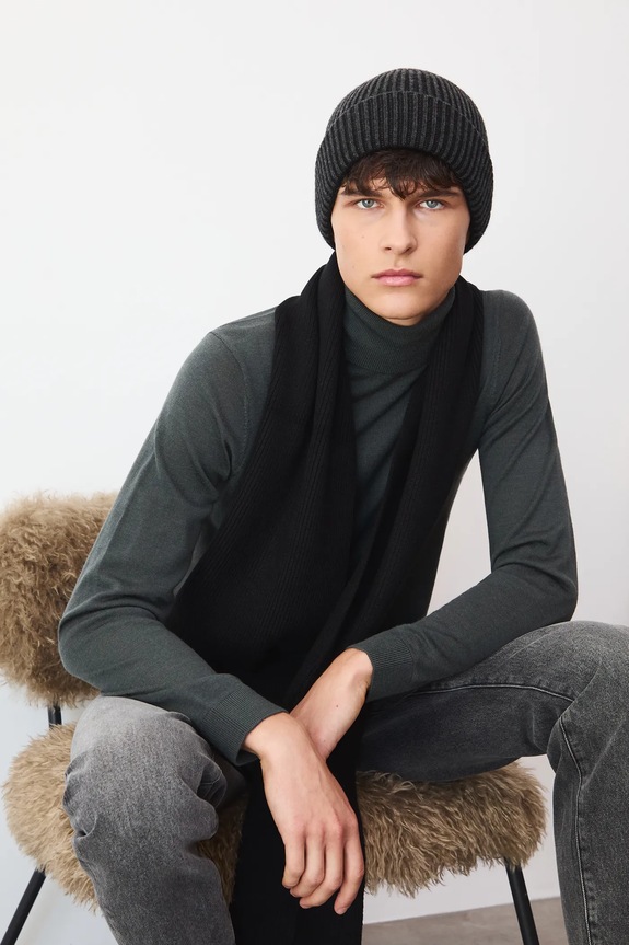 Czapka męska beanie z domieszką wełny i kaszmiru średniej grubości szary RW25-CDM704