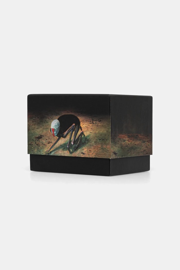 Keramický hrnček z kolekcie Zdzisław Beksiński x Medicine RW25-KBUA51 viacfarebná