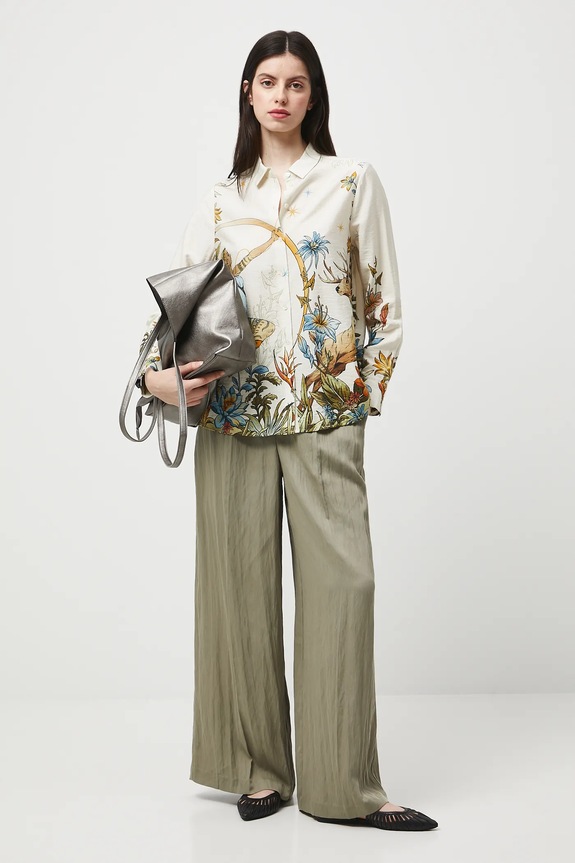 Košeľa dámska vzorovaná s viskózou regular béžová RW25-KDD302