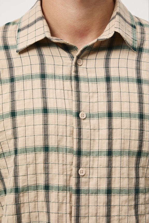 Koszula męska z kołnierzykiem klasycznym w kratę RW25-KDM201 beżowy