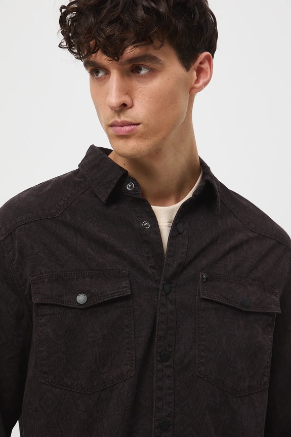 Koszula męska z kołnierzykiem klasycznym z lyocellem RW25-KDM403 brązowy