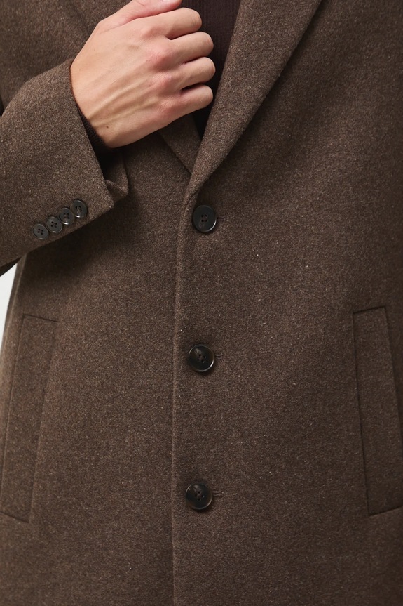 Płaszcz z domieszką wełny męski RW25-KPM501 brązowy