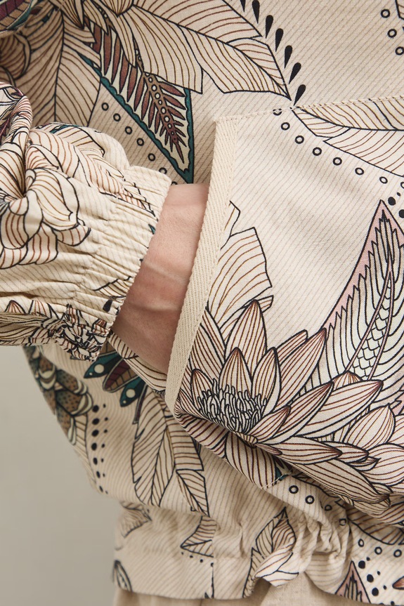 Kurtka bomber z lnem damska wzorzysta RW25-KUD101 multicolor