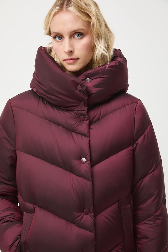Páperová bunda Medicine burgundské RW25-KUD700