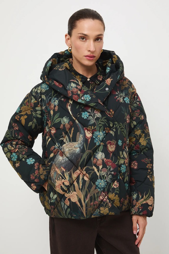 Kurtka damska z kolekcji Zamek Królewski na Wawelu x Medicine z kapturem multicolor RW25-KUD850