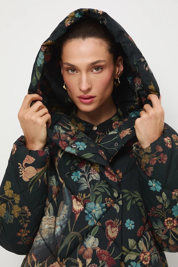 Kurtka damska z kolekcji Zamek Królewski na Wawelu x Medicine RW25-KUD850 multicolor