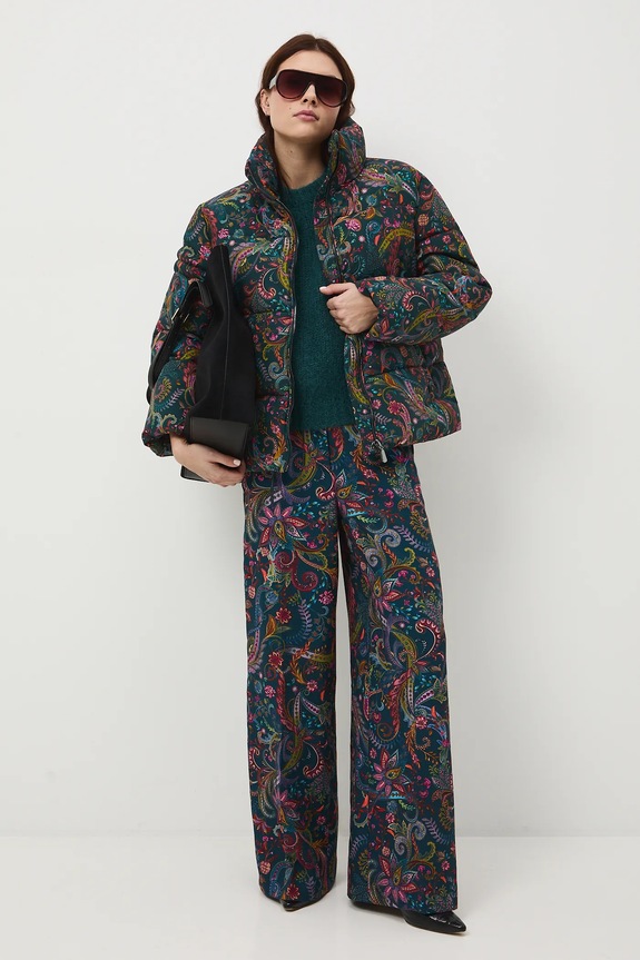 Kurtka damska pikowana wzorzysta z podszewką multicolor RW25-KUDC00