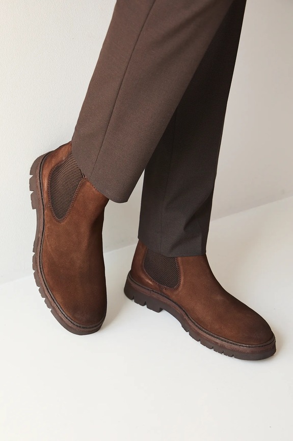 Buty zamszowe męskie z elastyczną wstawką RW25-OBM313