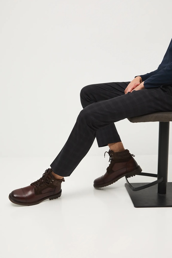 Medicine buty wysokie skórzane skóra licowa brązowy RW25-OBM608