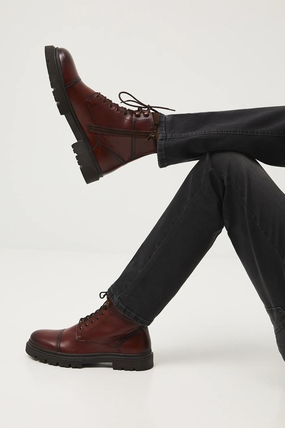 Medicine buty wysokie nieocieplane brązowy RW25-OBM609