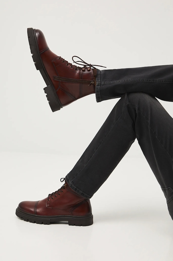 Medicine buty wysokie nieocieplane brązowy RW25-OBM609