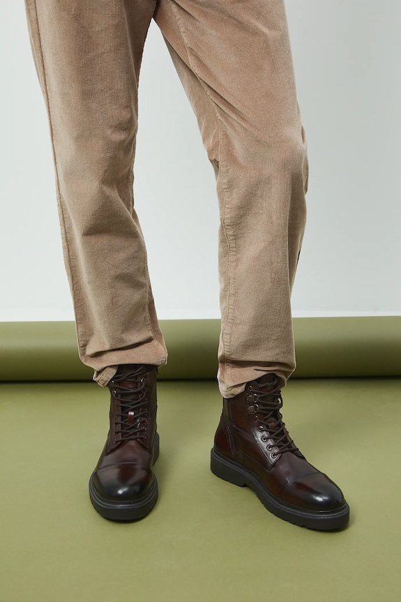 Buty wysokie męskie skórzane RW25-OBM610