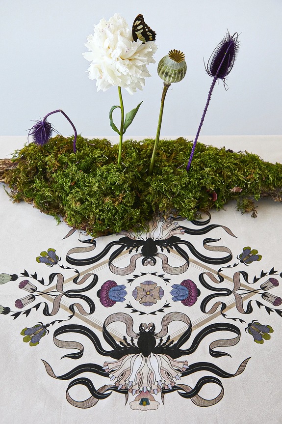 Bavlněný ubrus s potiskem 150 x 250 cm RW25-ORU402