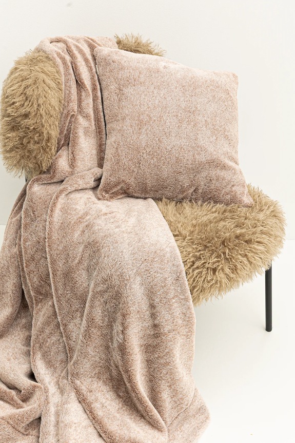 Spálňa Dekoratívna obliečka na vankúš 45 x 45 cm RW25-PSU618 béžová